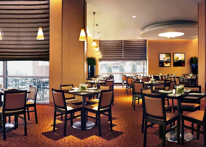 Hotel Hyatt Centric Chicago Ohare 4*